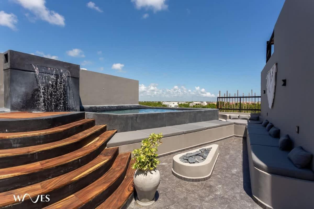 Luminous 2 Bedroom With Roof Pool Close To Zone By Waves Management